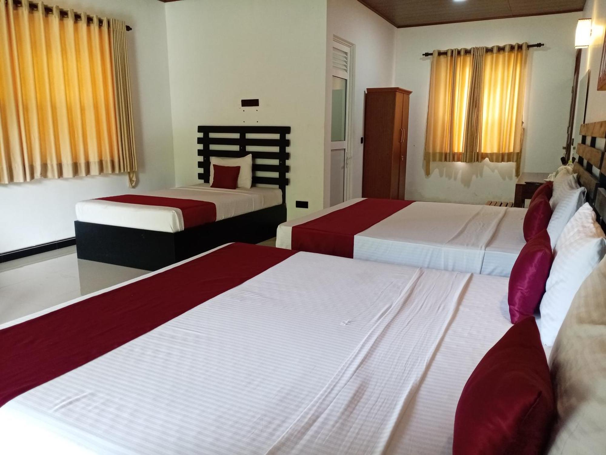 Pivisuma Lodge 담불라 외부 사진